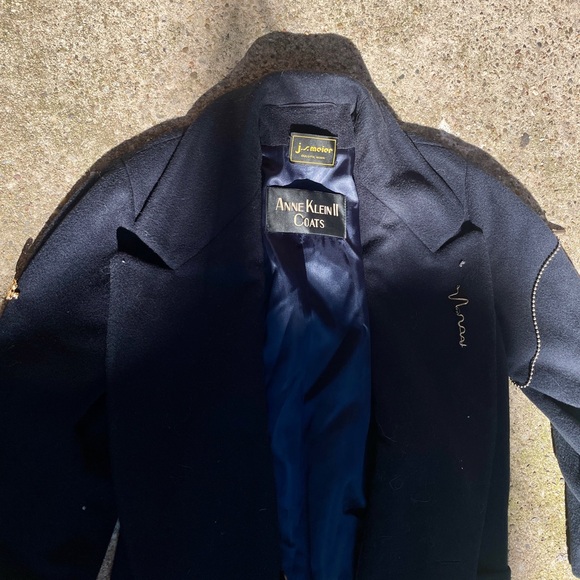 Sold - Picture 5 of 13